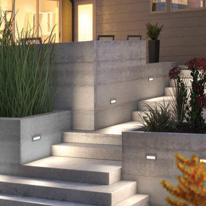 STA04 8W Low Voltage Cast Aluminum Rectangular Surface Mount LED Step or Deck Light