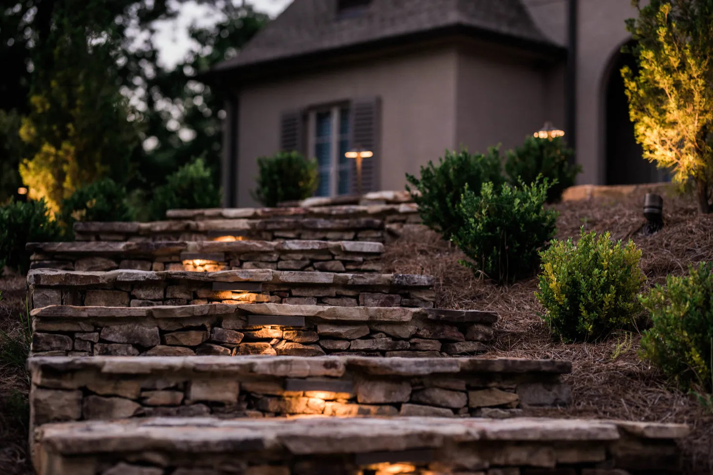 STB14 Aluminum LED Retaining Wall Light Low Voltage Hardscape Paver Lighting