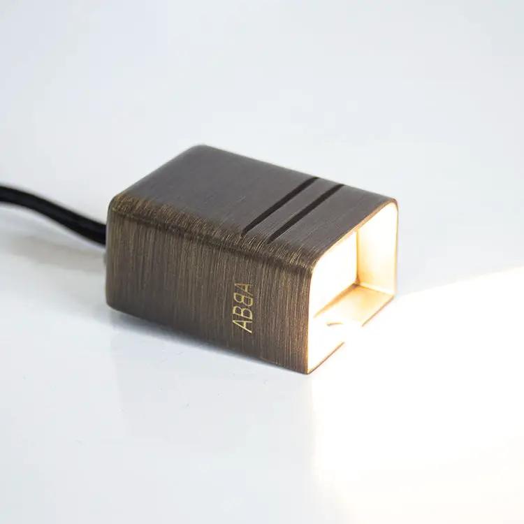 Éclairage paysager de basse tension de bâti de surface de lumière d'étape de plate-forme en laiton moulé de STB19 LED