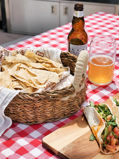 Set de regalo de cesta y calentador de pan con paño de cocina - Pájaro redondo
