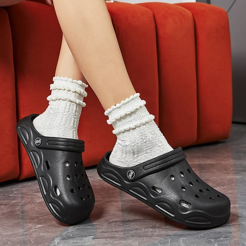 Lightweight Women Clogs and Beach Sandals White