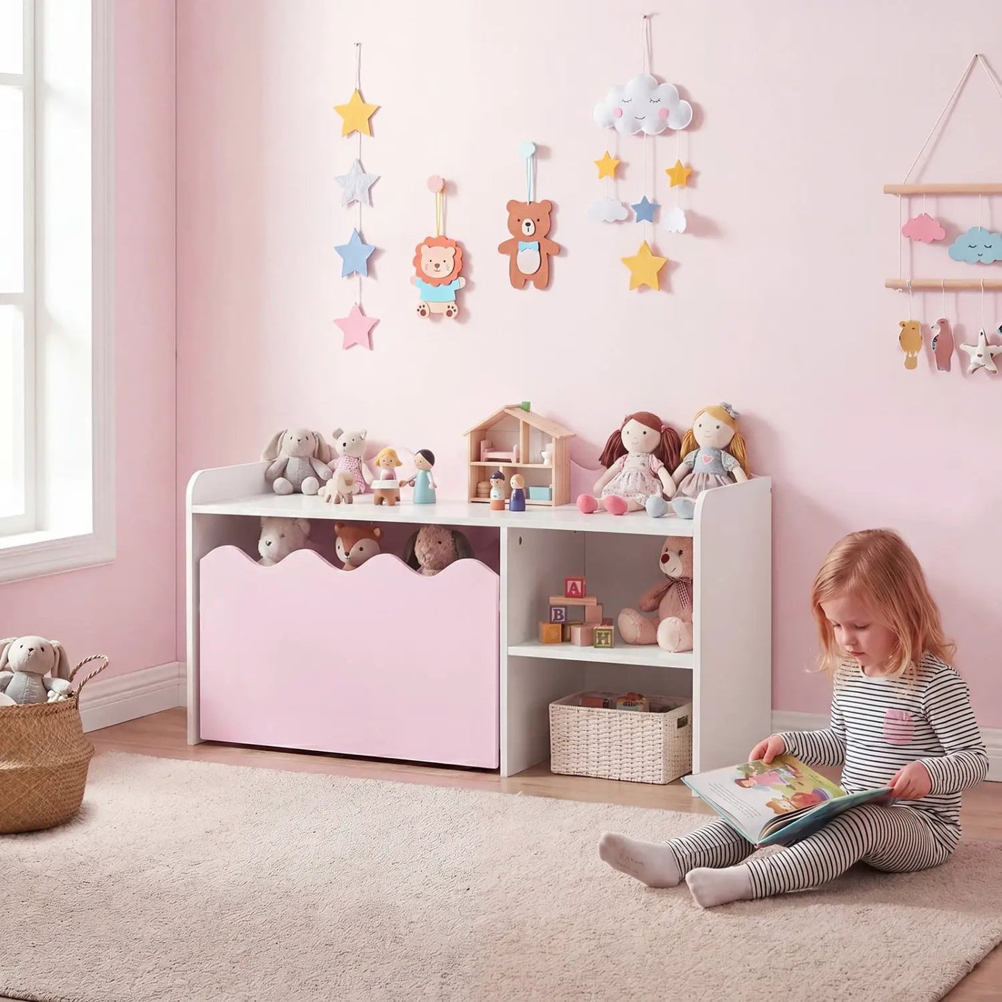 Scalloped Kids Bookshelf and Toy Storage