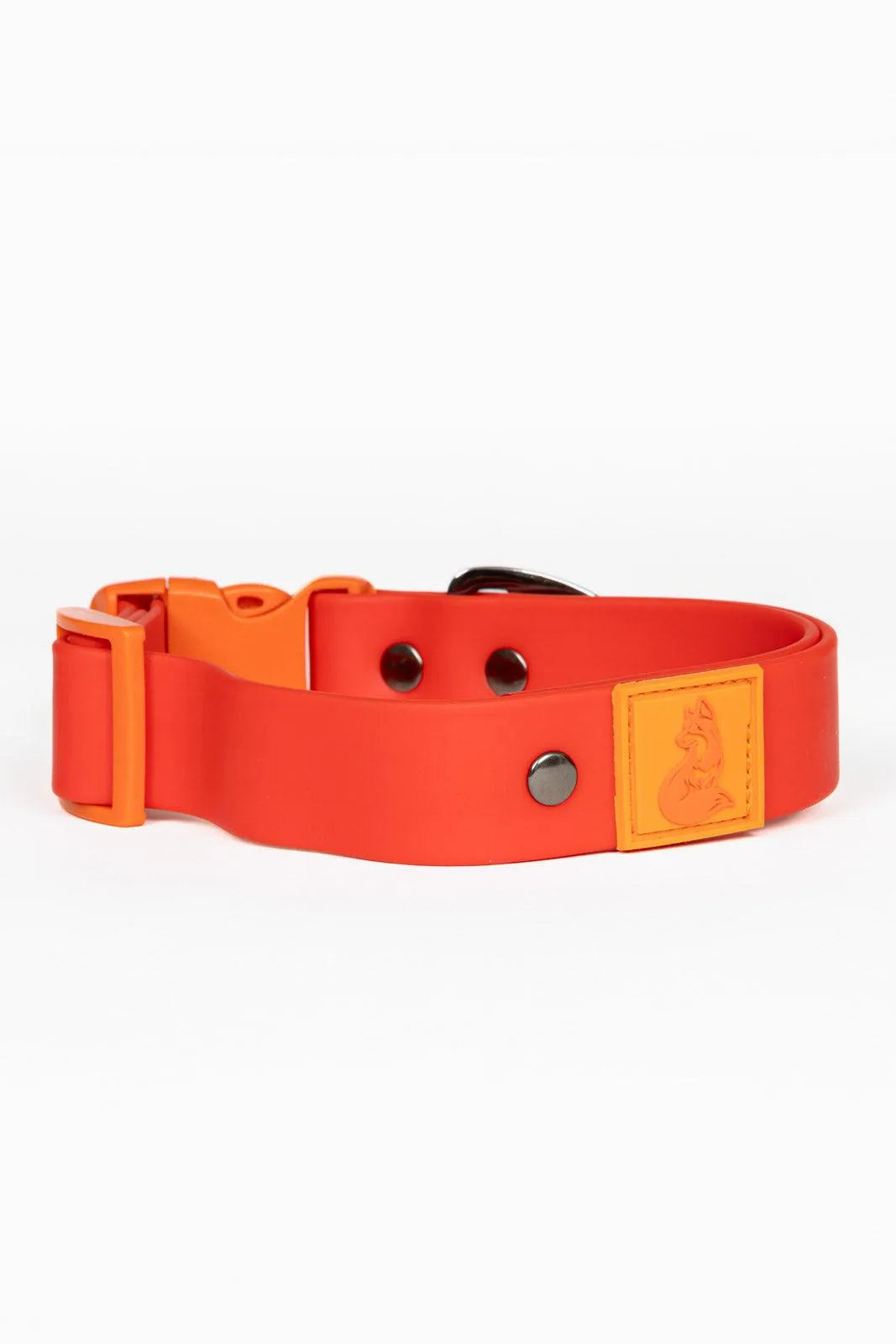 Scarlet Peaks Waterproof Dog Collar - Tampa Home & Garden Store