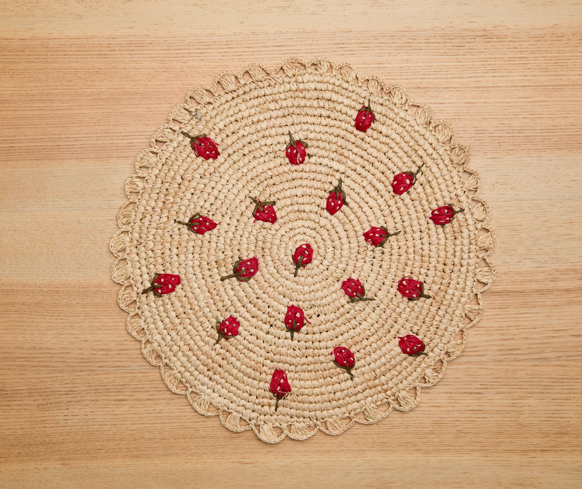 Scattered Strawberry Hand-Crocheted Raffia Palm Round Placemat - Tampa Home & Garden Store