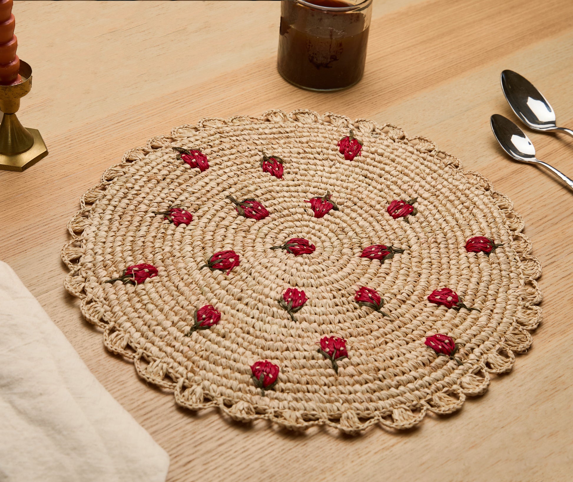 Scattered Strawberry Hand-Crocheted Raffia Palm Round Placemat - Tampa Home & Garden Store