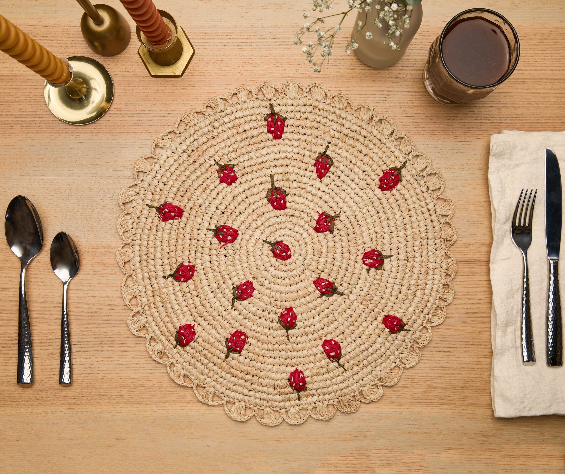 Scattered Strawberry Hand-Crocheted Raffia Palm Round Placemat - Tampa Home & Garden Store