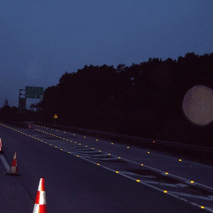 Led Solar Ground Markers for Driveway and Roads