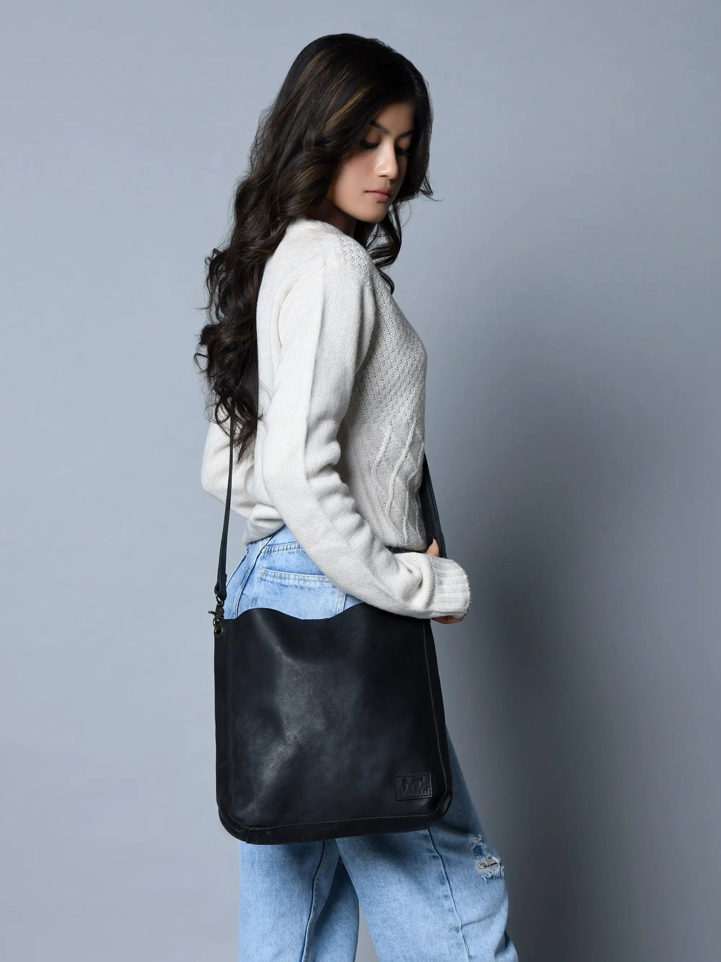 Serenity Everyday Crossbody Sling, Black - Tampa Home & Garden Store