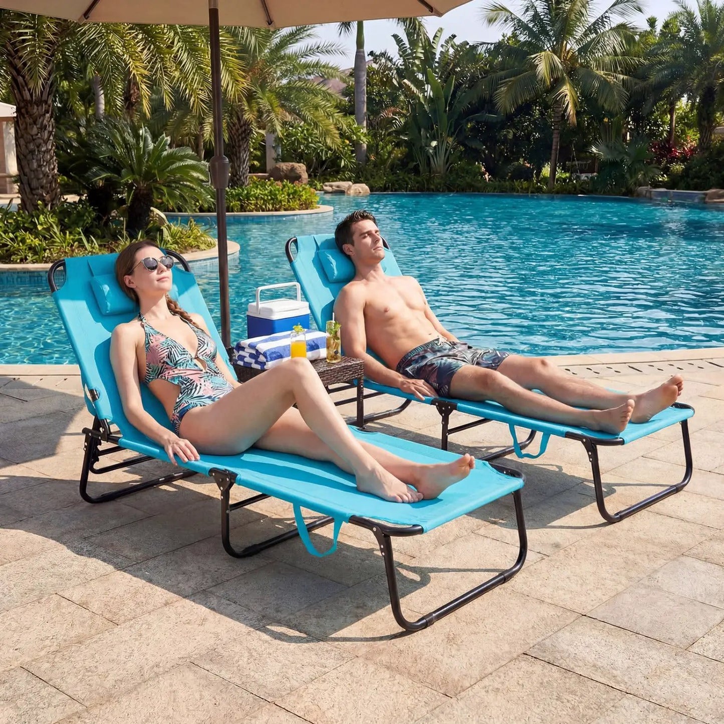 Set of 2 Folding Tanning Chairs with Face Hole