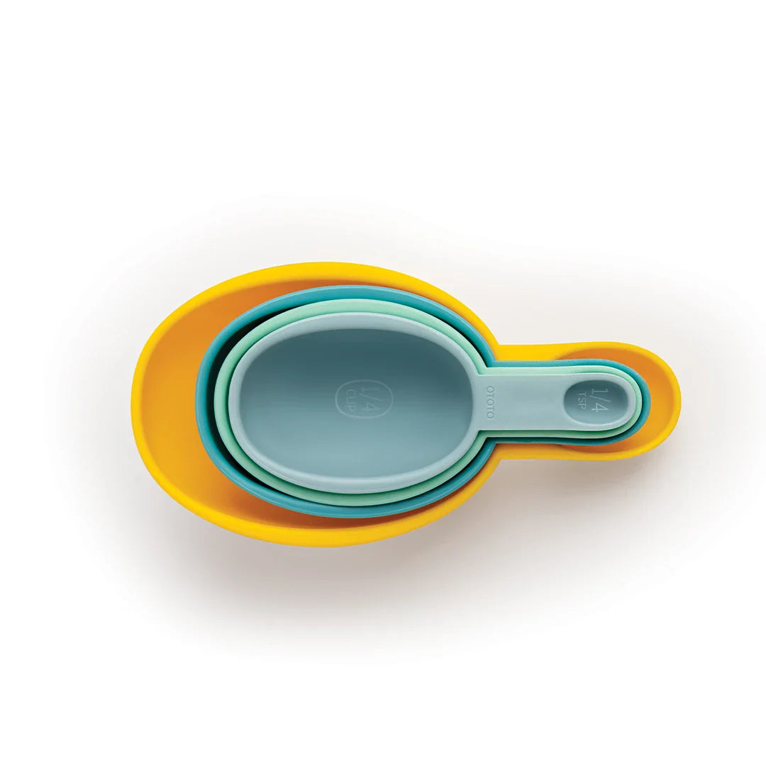 Shelly Measuring Cups & Spoons