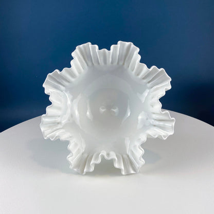 Small Milk Glass Footed Fruit or Candy Bowl with Scalloped Edge. Home Dining Room Kitchen Decor. White Serving Dish. Collectible Milk Glass. - Tampa Home & Garden Store