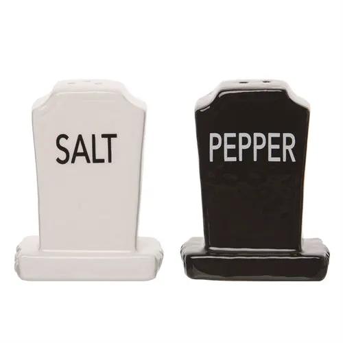 Spooky Tombstone Salt and Pepper Set - Tampa Home & Garden Store