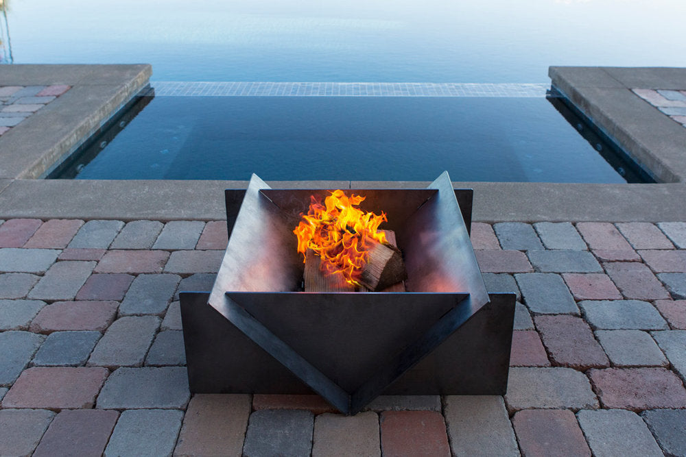Stahl Firepit - Tampa Home & Garden Store