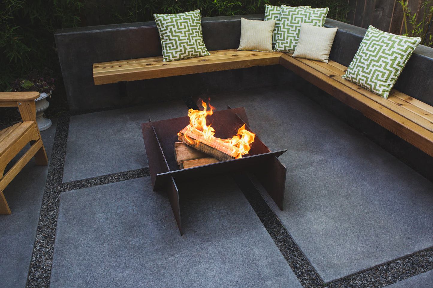 Stahl Firepit - Tampa Home & Garden Store