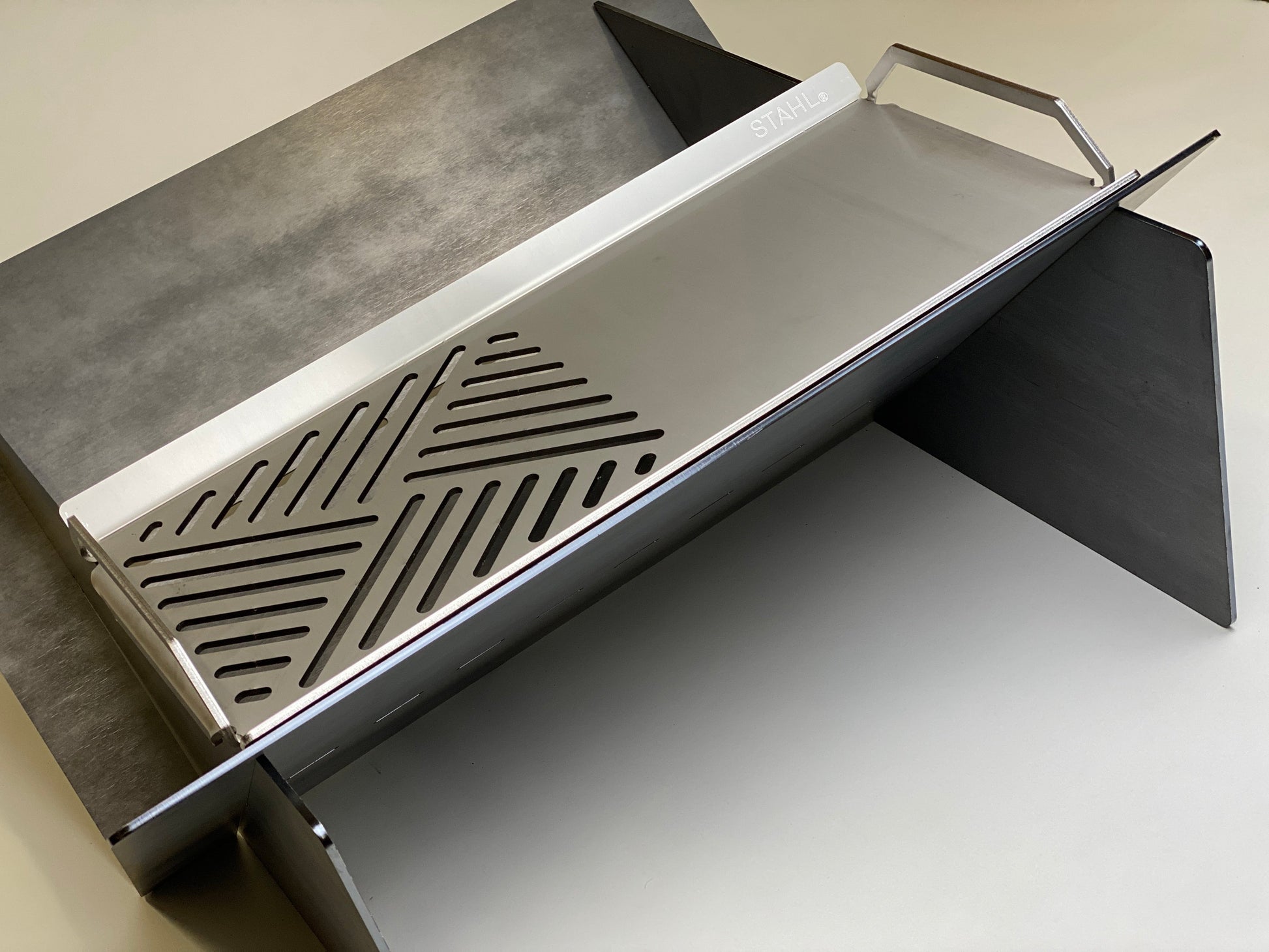 Stahl Grill Plates - Tampa Home & Garden Store
