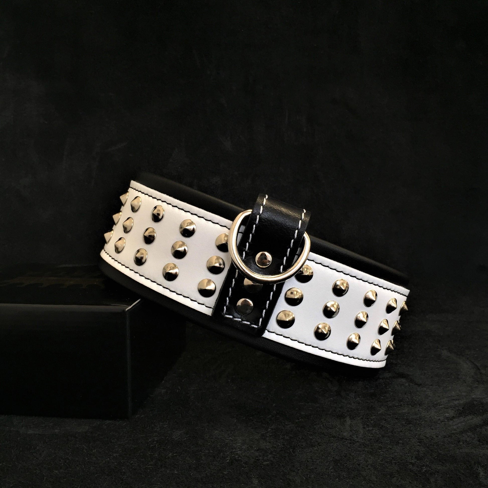 "Star" collar - Tampa Home & Garden Store
