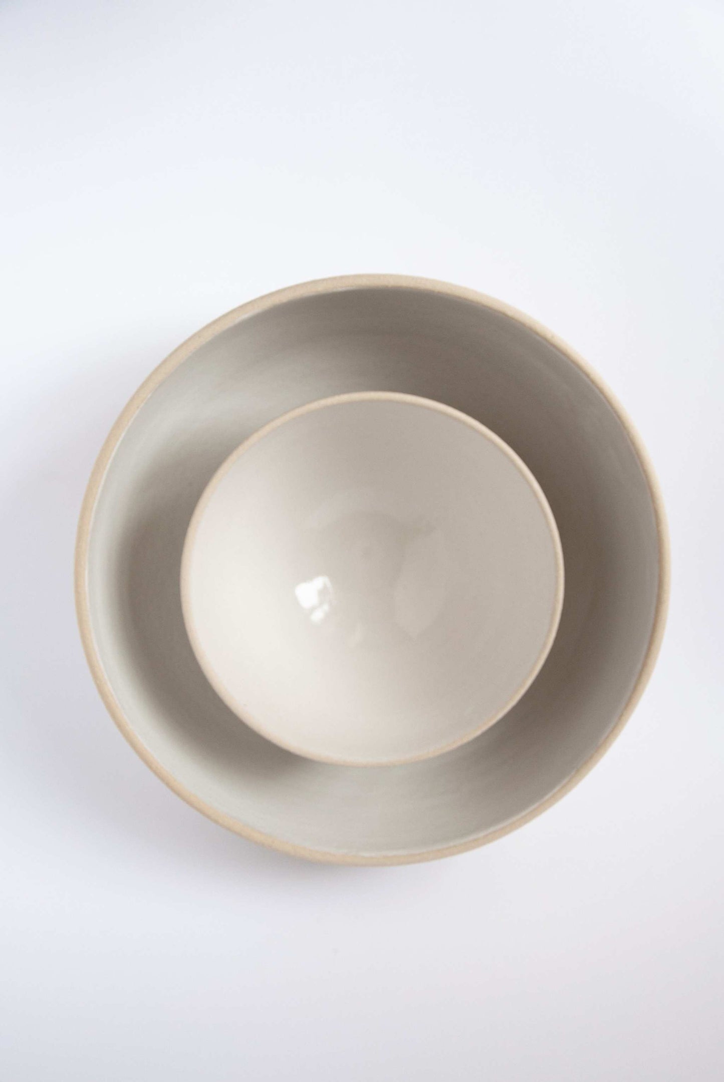 Artisan Stoneware Fruit Bowl and Centerpiece