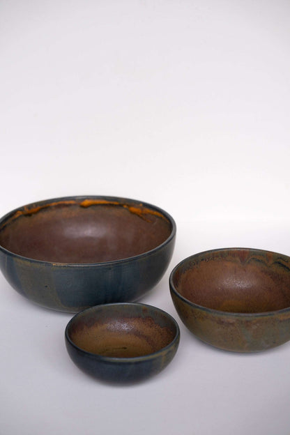 Handcrafted Rust Stoneware And Nesting Bowl Set