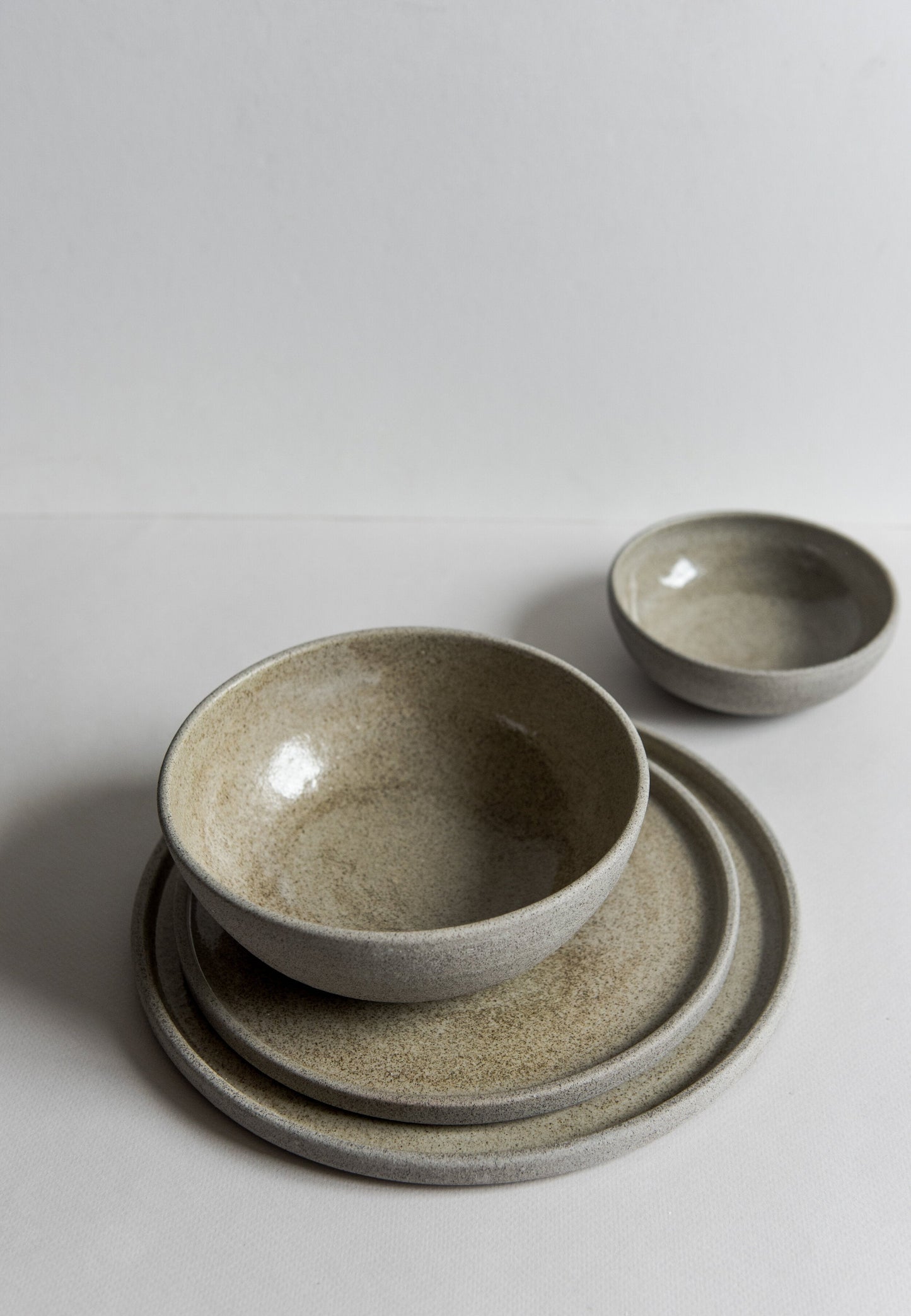 Textured Concrete Style Stoneware Dinner Plates