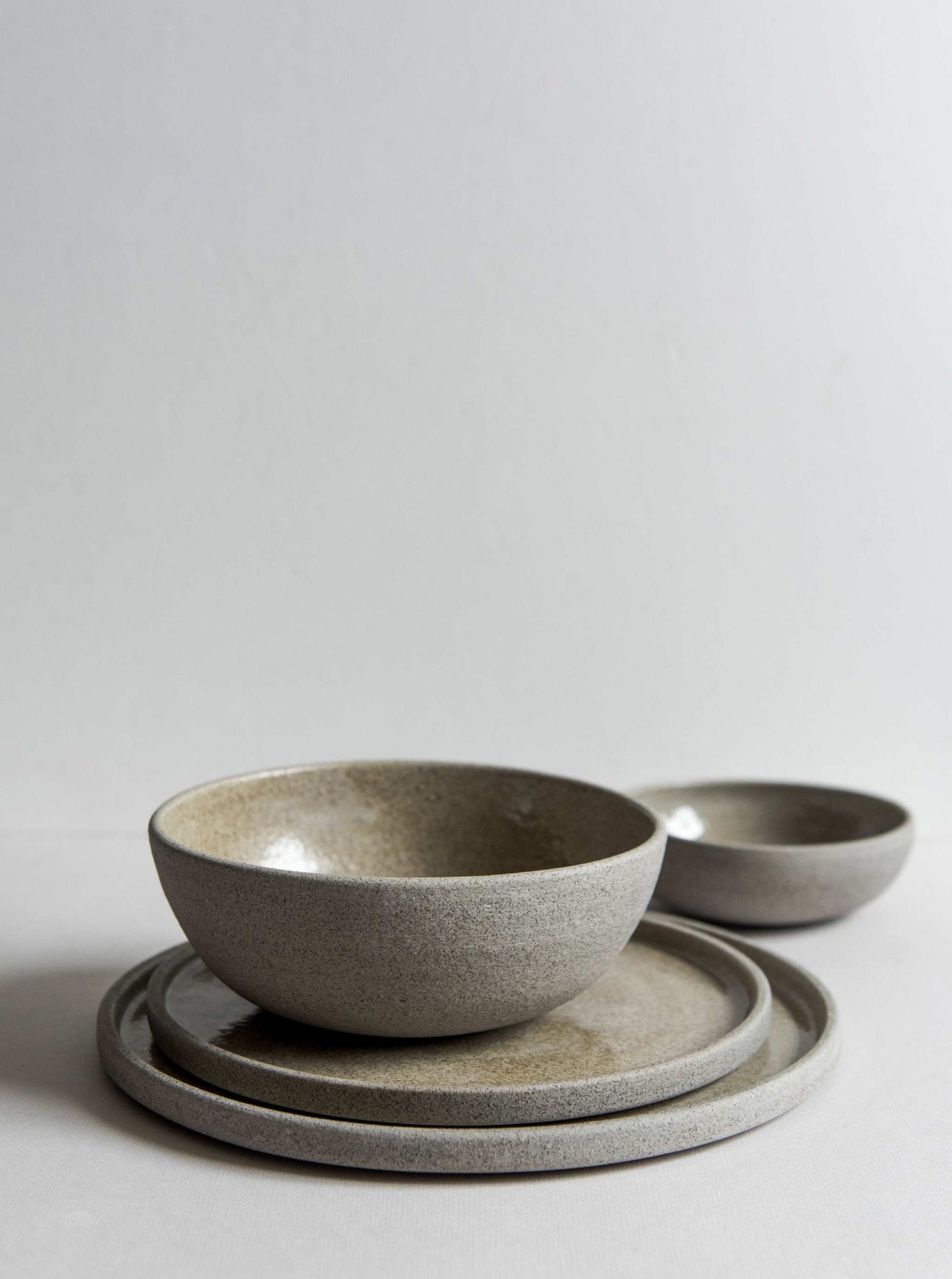 Textured Concrete Style Stoneware Dinner Plates