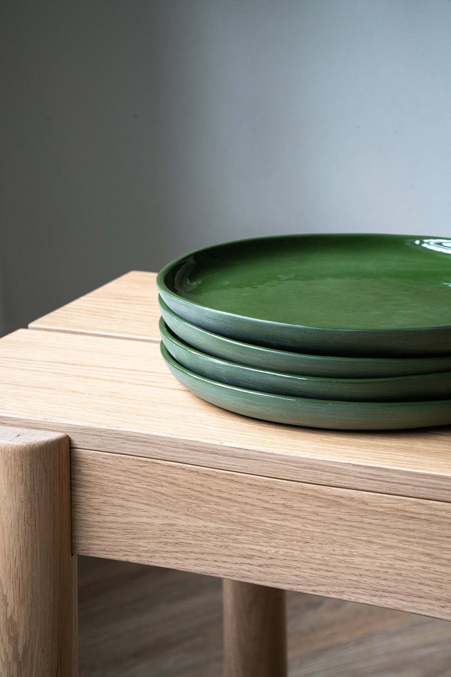 Handmade Green Porcelain Dinner Plate For Home