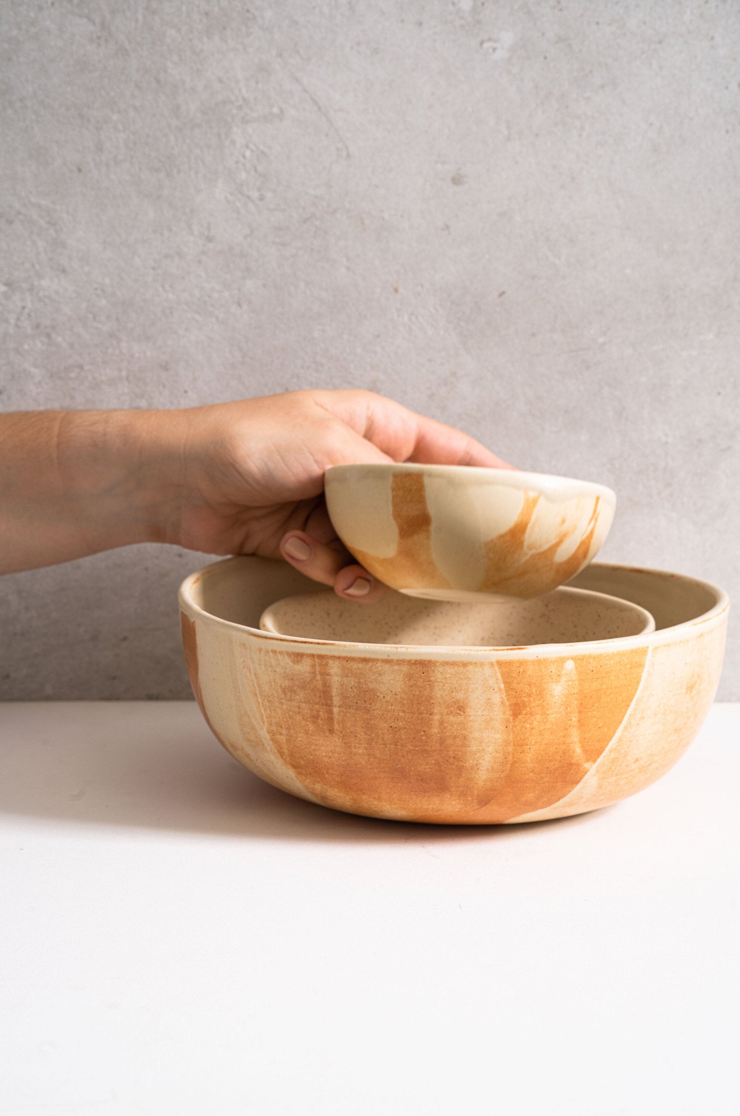 Beige Matte Stoneware Salad And Serving Bowl