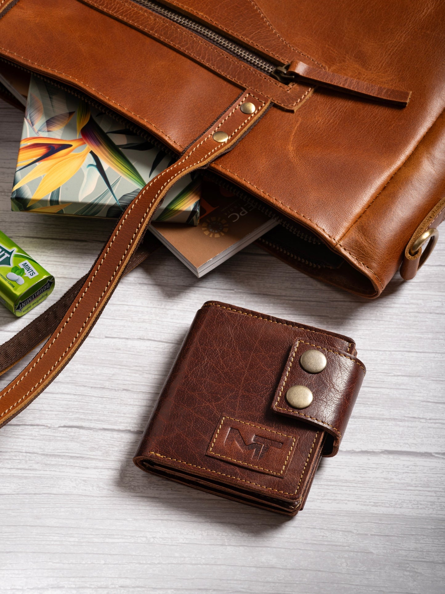 Swift Hold Wallet - Brown - Tampa Home & Garden Store