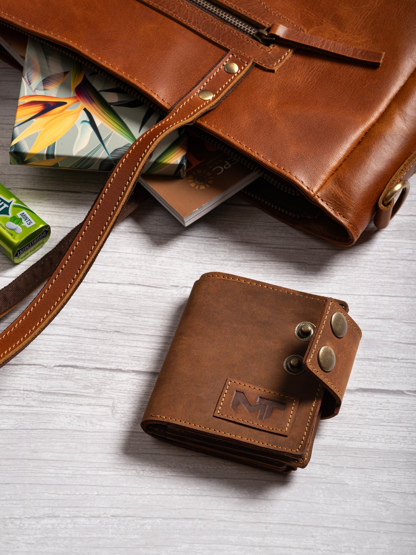 Swift Hold Wallet - Tan Brown - Tampa Home & Garden Store