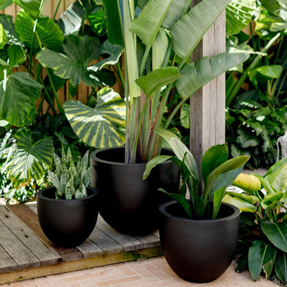 The Tub Egg-Shaped Planter | Classic Fiberglass Pot