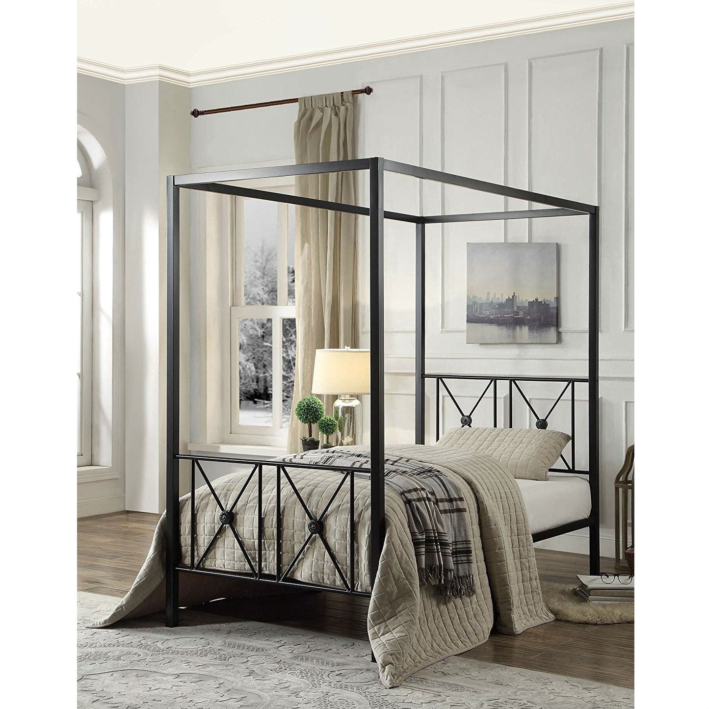 Cama Twin con dosel de metal negro con detalles de medallones