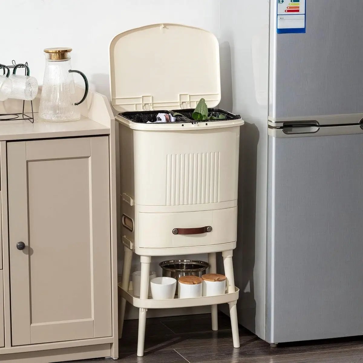 8 Gallon Elevated Trash Can with Lid and Shelf
