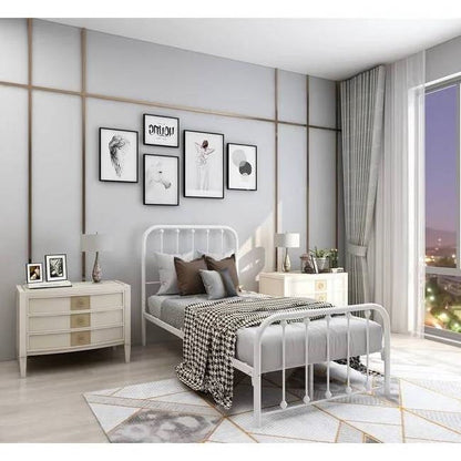 Estructura de cama individual de metal blanco con cabecero y piecero de esquinas redondeadas de listones