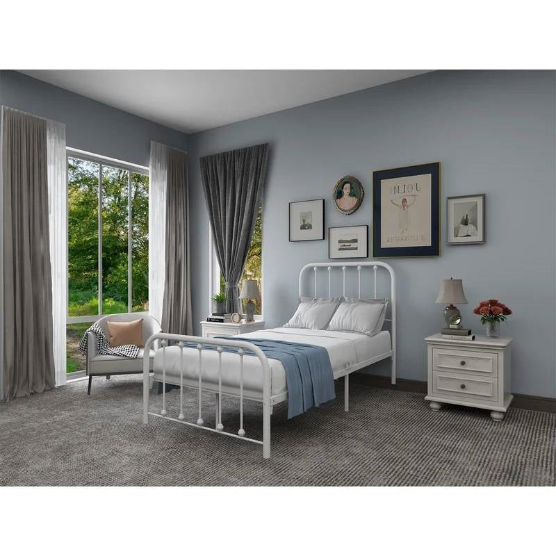 Estructura de cama individual de metal blanco con cabecero y piecero de esquinas redondeadas de listones