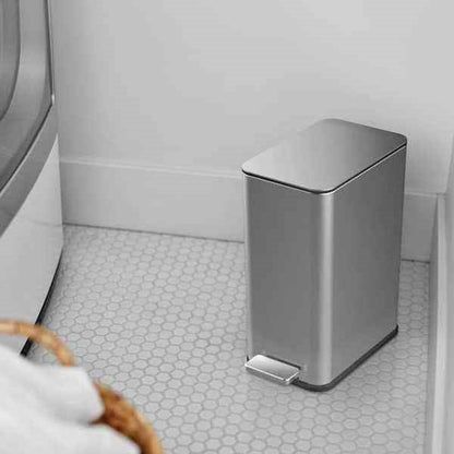 Bote de basura rectangular delgado de acero inoxidable con pedal de 2.6 galones para cocina y baño