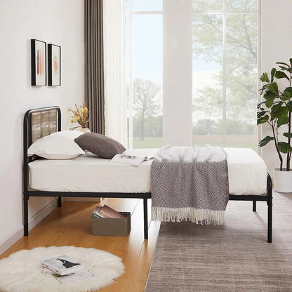 Marco de cama de plataforma doble de metal y madera gris con cabecera y pie de cama redondeados
