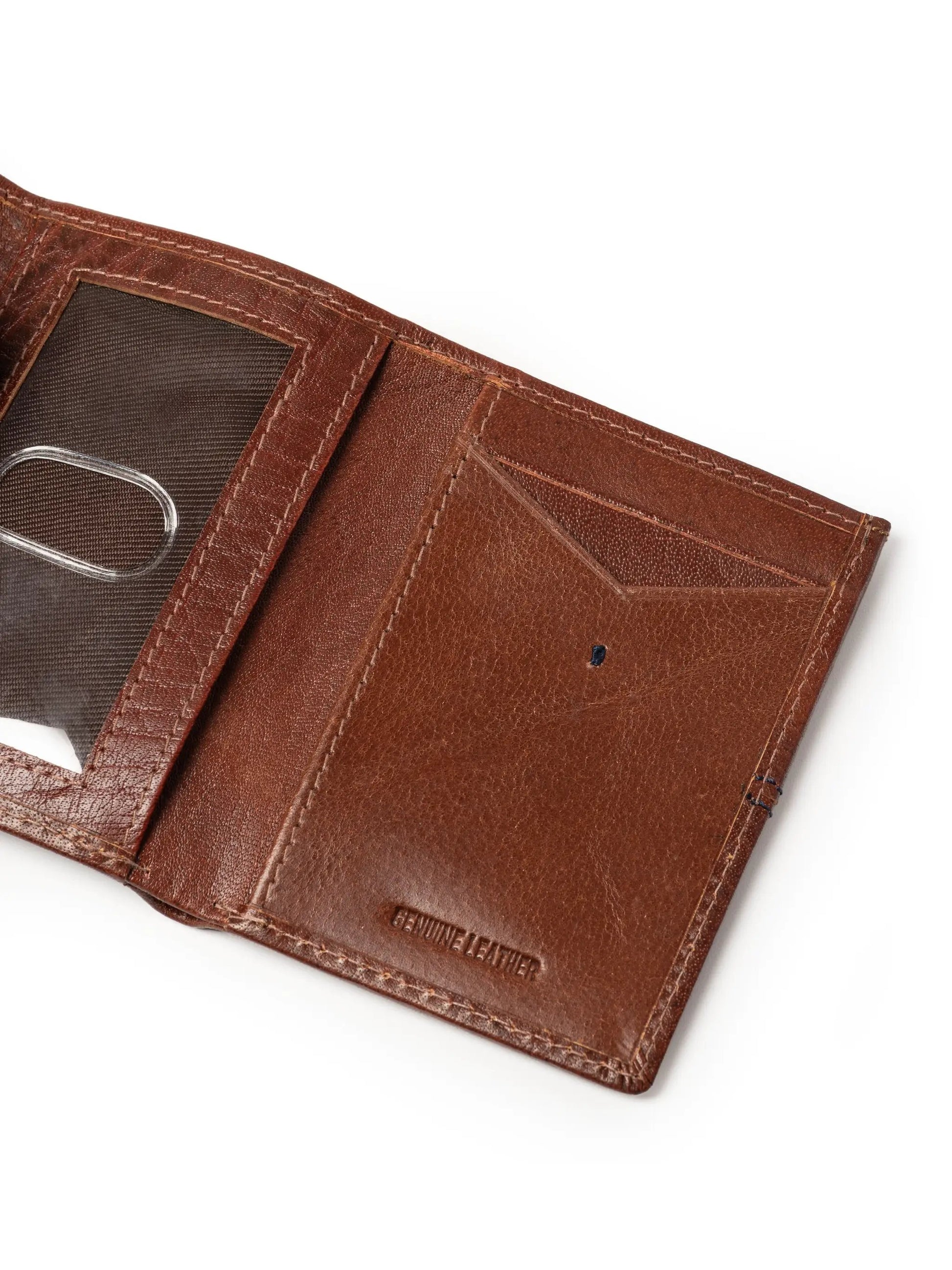Textured Tri-Fold Men's Wallet - Tampa Home & Garden Store