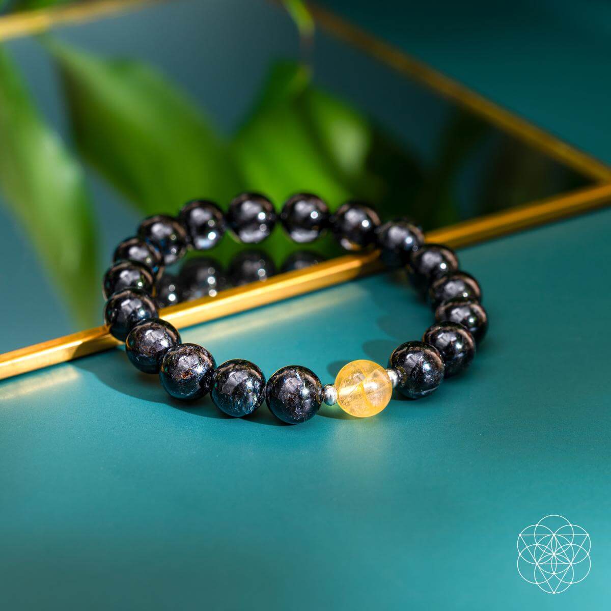 The Arfvedsonite Deep Healing Bracelet - Tampa Home & Garden Store