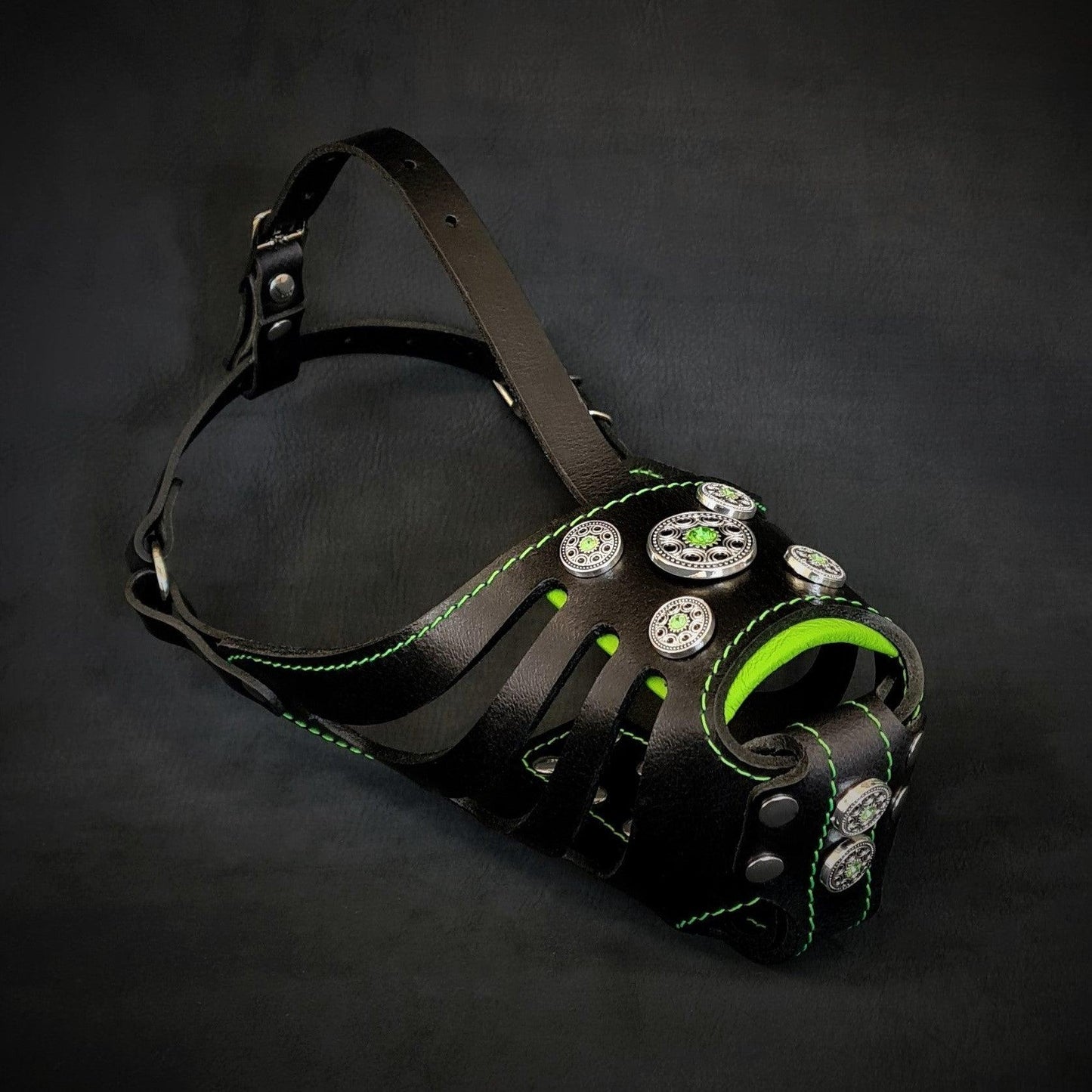 The ''Bijou'' Basket Muzzle Black & Green - Tampa Home & Garden Store