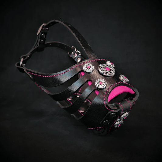 The ''Bijou'' Basket Muzzle Black & Pink - Tampa Home & Garden Store