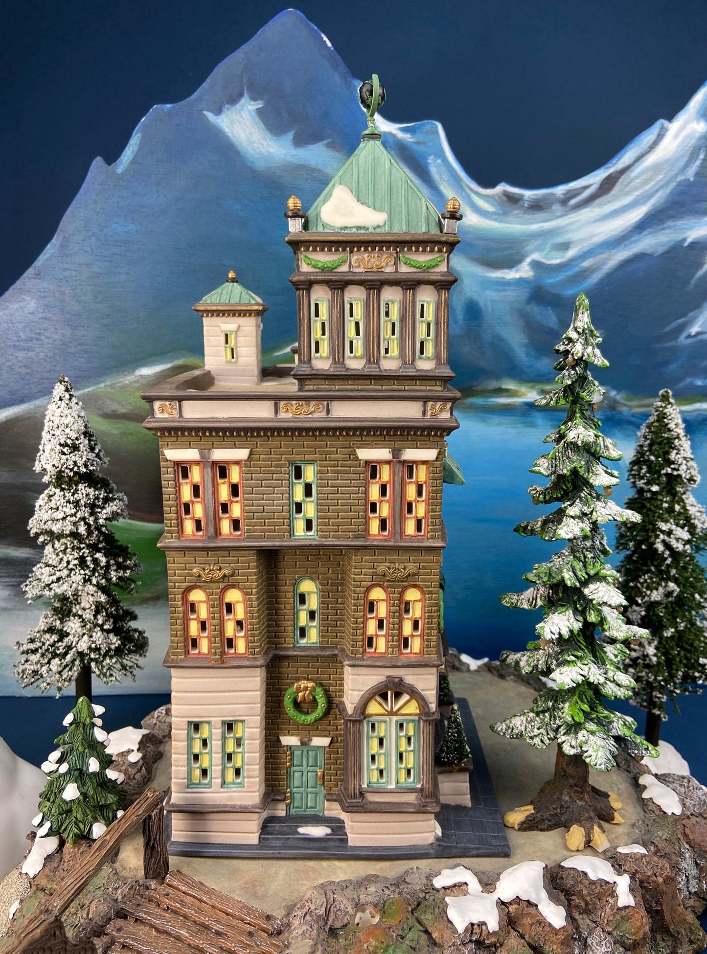 The City Globe Publishing by Department 56.  Illuminated Christmas Village House. Christmas in the City Series. Hand-Painted Porcelain. - Tampa Home & Garden Store
