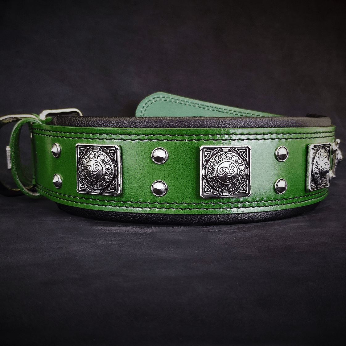 The "Eros" collar 2.5 inch wide Green - Tampa Home & Garden Store