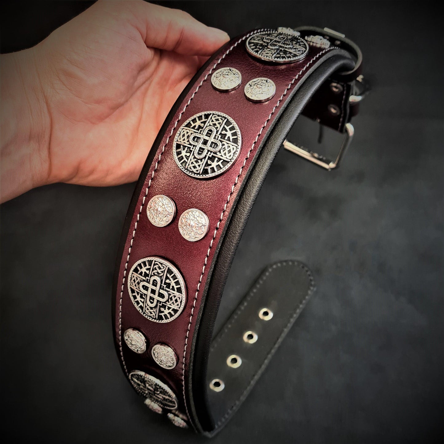 The "Hektor" Burgundy Collar LIMITED - Tampa Home & Garden Store