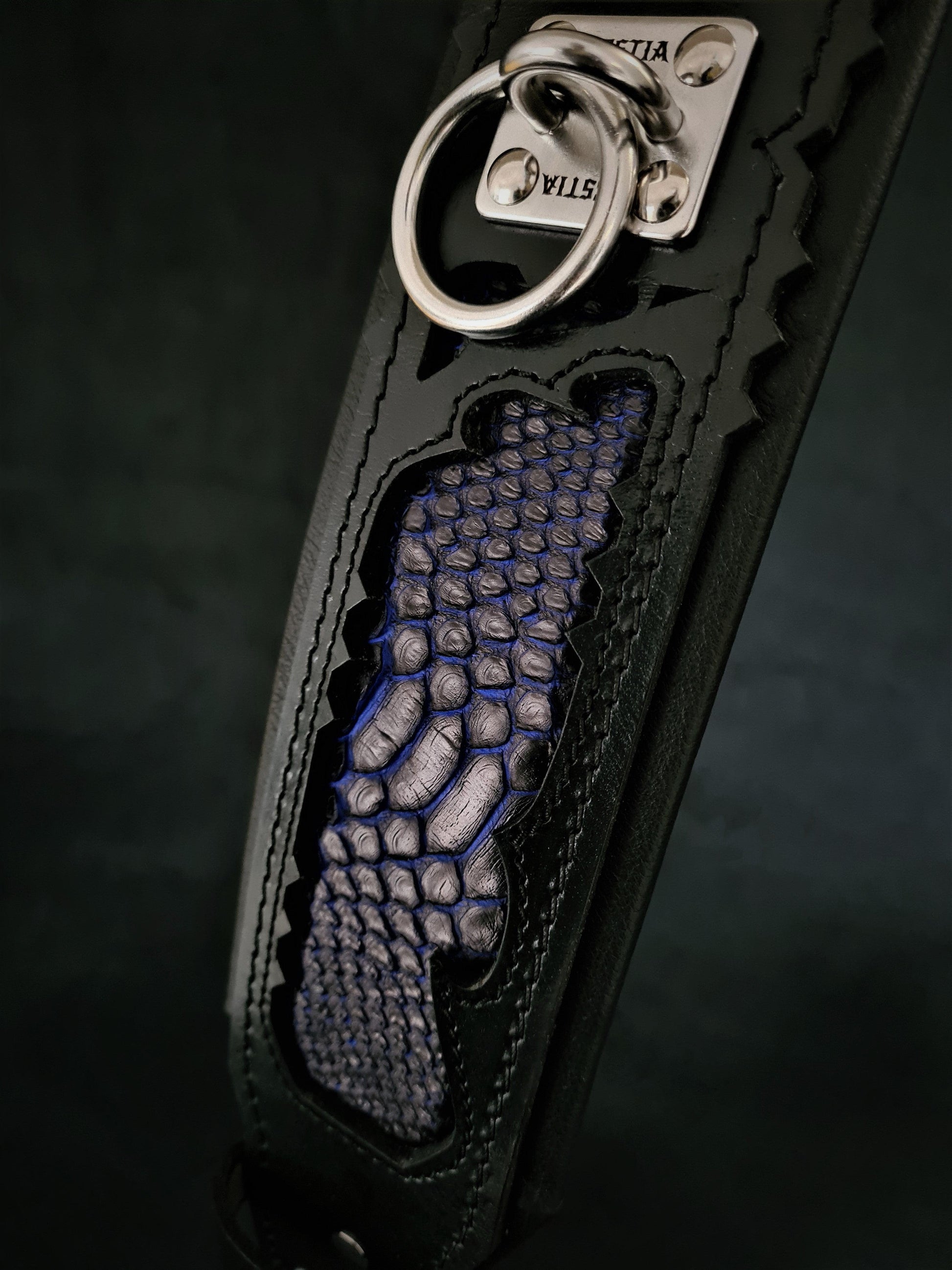 The ''Indigo'' collar - Tampa Home & Garden Store