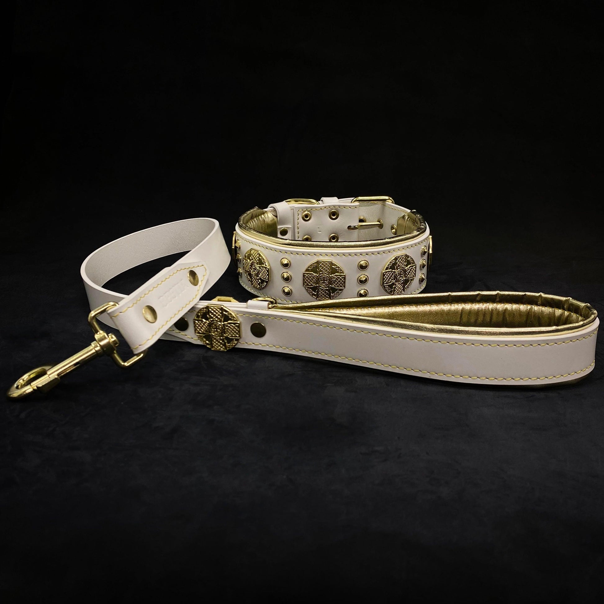 The "Maximus" collar 2.5 inch wide white & gold - Tampa Home & Garden Store