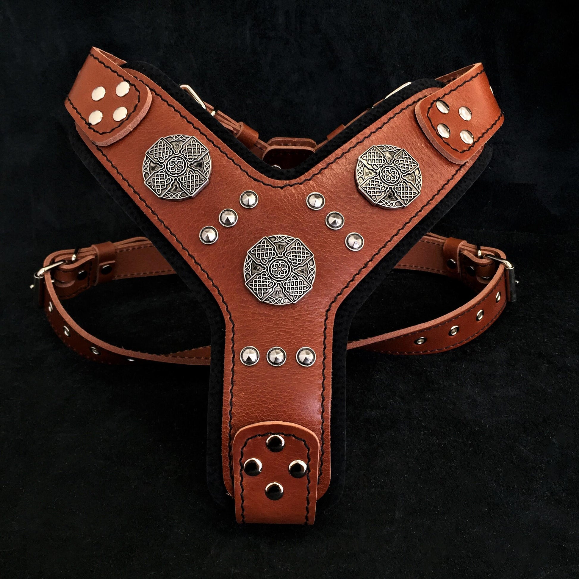 The "Maximus" silver harness - Tampa Home & Garden Store