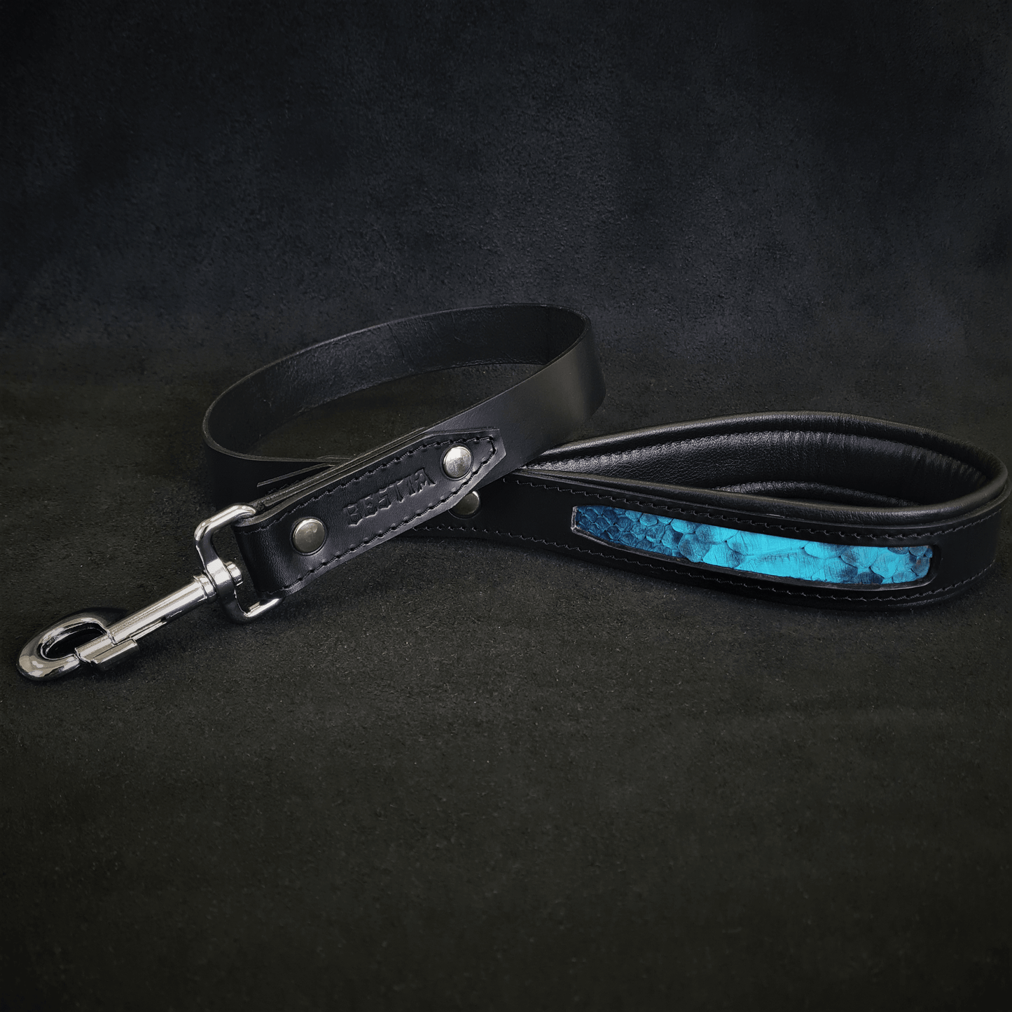 The ''Morelia Python'' leash - Tampa Home & Garden Store