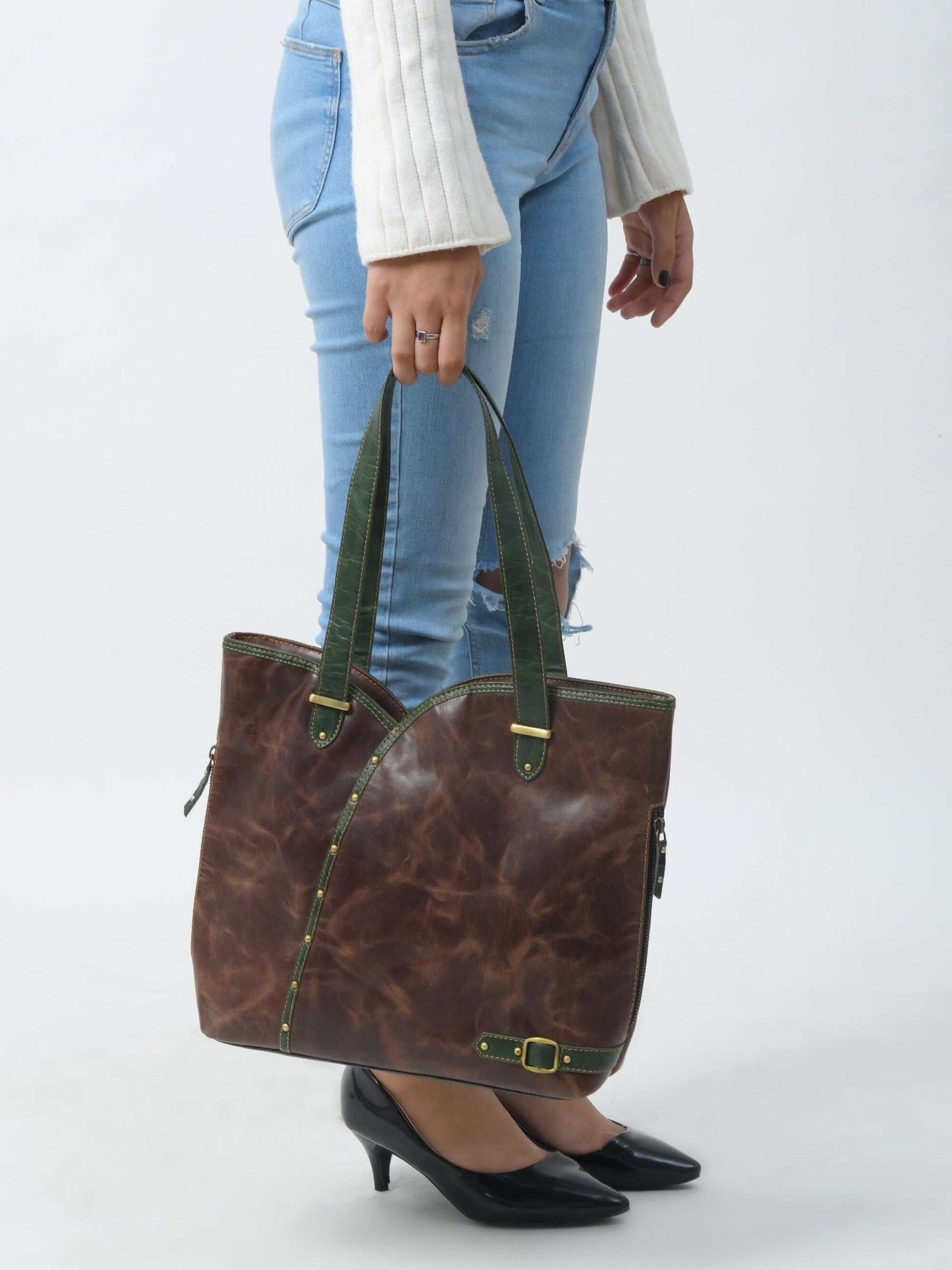The Riley Handbag - Brown - Tampa Home & Garden Store
