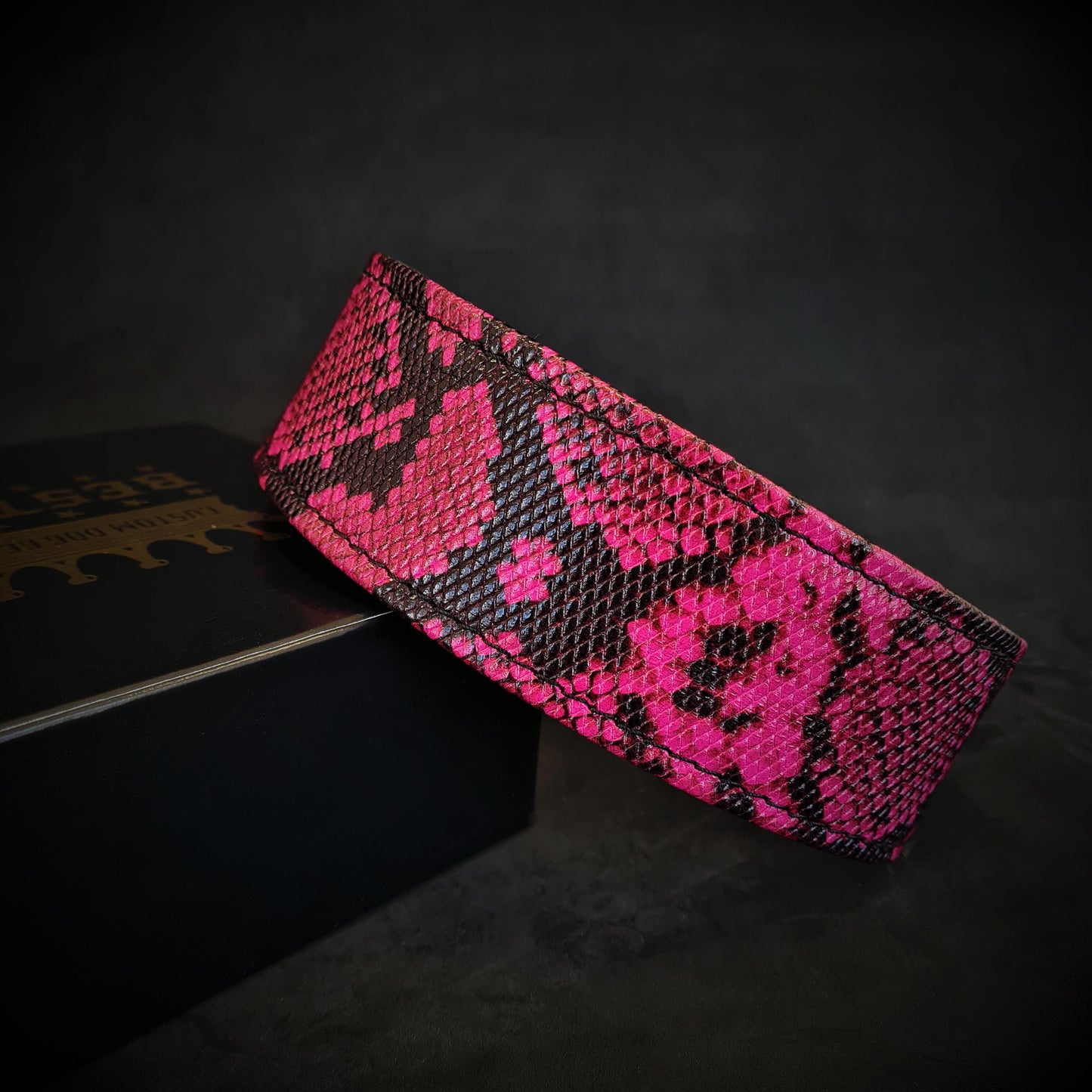The ''Rock Python'' collar PINK - Tampa Home & Garden Store