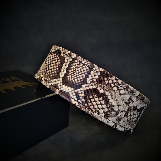 The ''Rock Python'' collar - Tampa Home & Garden Store