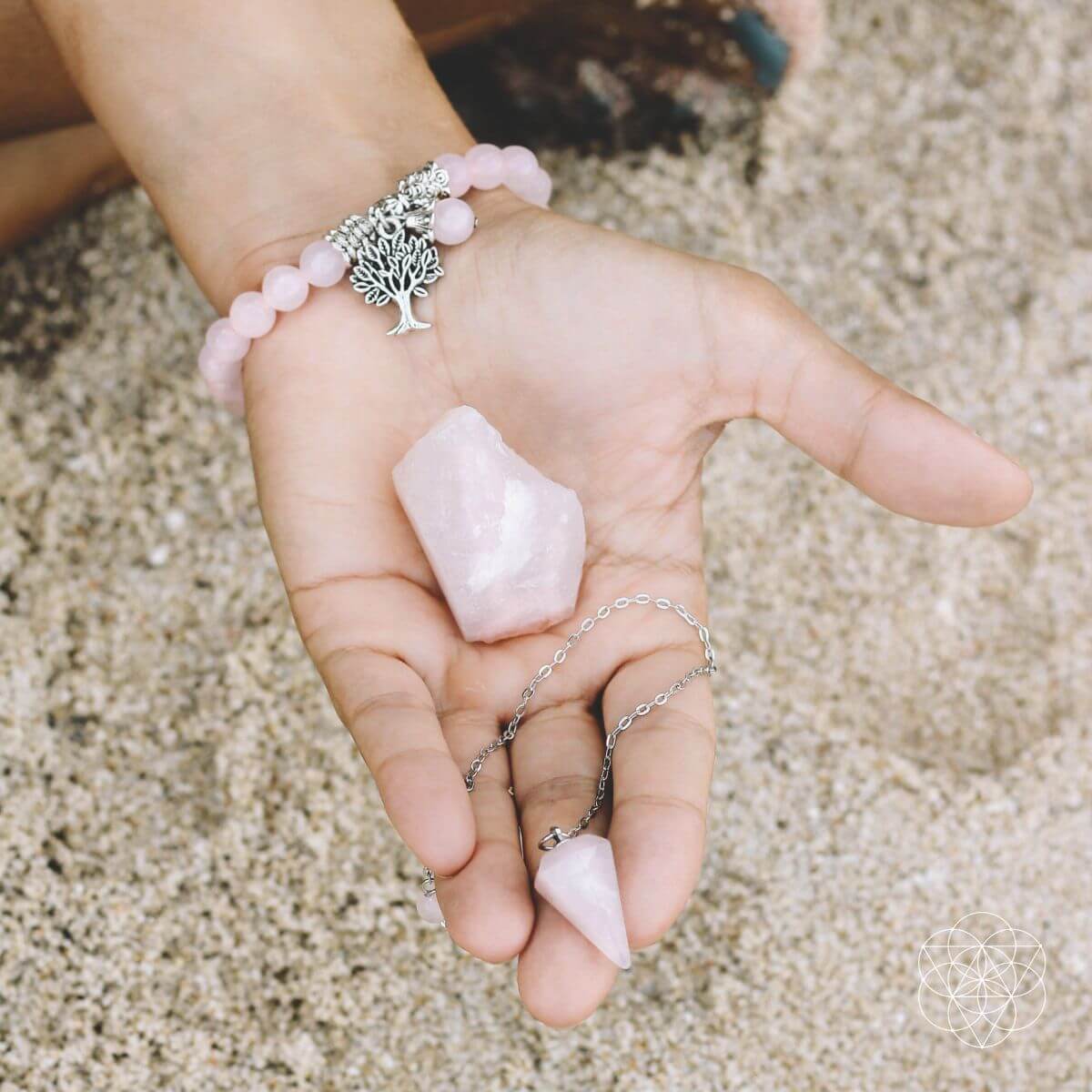 The Rose Quartz Healing Crystal Set - Tampa Home & Garden Store